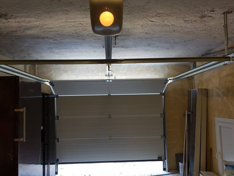 installateur de motorisation pour porte de garage hormann abd automatismes installateur agréé aux Pennes Mirabeau 