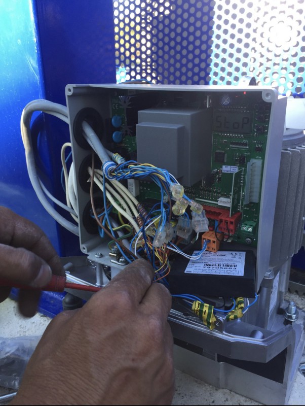 Entreprise pour réparer ou dépanner mon portail électrique autour de chez moi aux Pennes Mirabeau 13170
