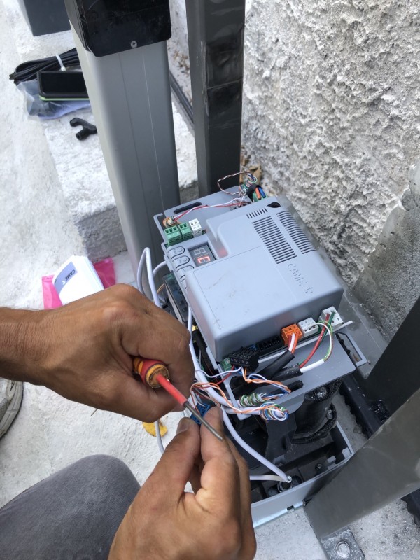 EST IL OBLIGATOIRE DE FAIRE ENTRETENIR SON PORTAIL AUTOMATIQUE CAME ENTRE AIX EN PROVENCE ET MARTIGUES (13)?