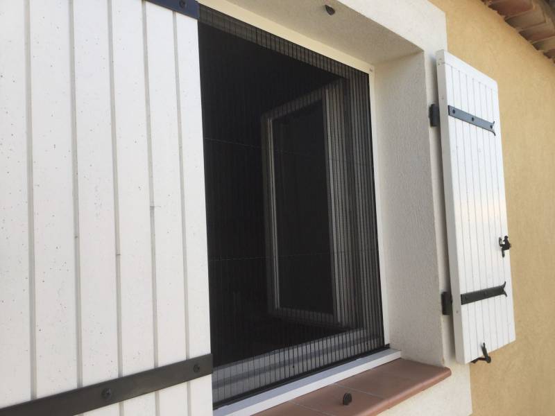 ABD volets roulants moustiquaires